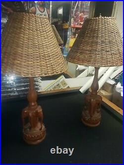 2 VINTAGE HAND CARVED WOOD 3 ELEPHANT TABLE LAMP with SHADE RARE
