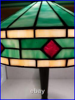 Antique Arts And Crafts Stained Glass Table Lamp Repaired