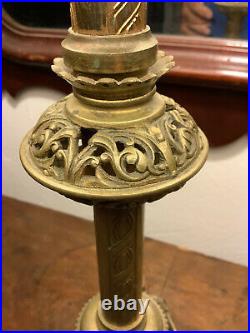 Antique Metal Footed Table Lamp Lamps