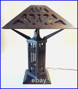 Antique Mission Arts Crafts Oak Mica Lamp Roycroft Stickley Handel Era, 1910