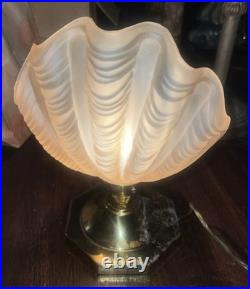 Art Deco Table Lamp Odeon/Hollywood Regency Vintage Frosted Seashell 1930