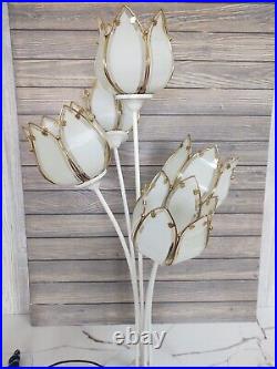 Beautiful! Vintage White Glass 5 Lotus/Tulip Flower 3-way Table Lamp