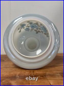 Blue Floral Glass Vintage Table Lamp 3-Way Light 23 Tall TESTED