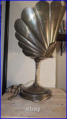 Chapman Vtg Modern Hollywood Regency Brass Palm Leaf Shell Table Lamp Barbi MCM