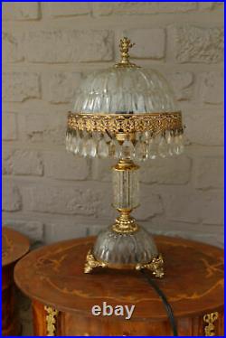 French vintage 1960s crystal glass pendants drops putti figurine table lamp