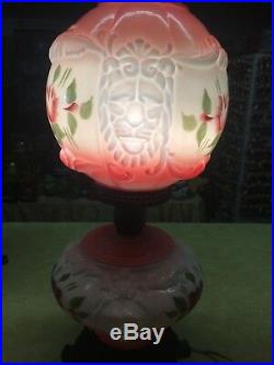 Gone With The Wind Vtg Puffy Lions Head Floral Milk-glass Parlor Lamp