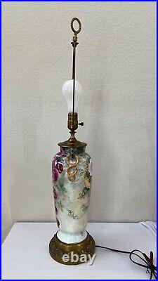 Gorgeous Large Vintage Hand Painted With Roses Brass Table Lamp 31