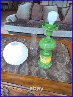 Green & White Toleware Floral 3-Way Vintage Table Lamp With Lower Night Light