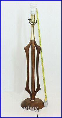 Modeline Mid Century Modern Table Lamp Walnut & Brass Vintage 50s 60s Sculptural