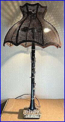 Normandy 8 Natural Wood Grain Clarinet Musical Instrument Table Lamp Vintage