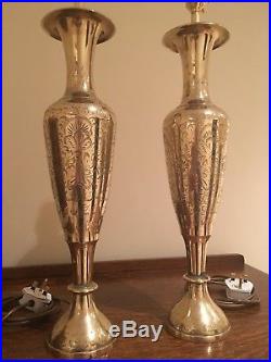 PAIR Large Vintage Brass Table Lamps Elegant Engraved Detail H20 GWO