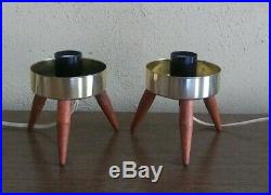 PAIR vntg MID CENTURY tripod BEEHIVE bedroom TABLE LAMPS wood LEGS 1960s