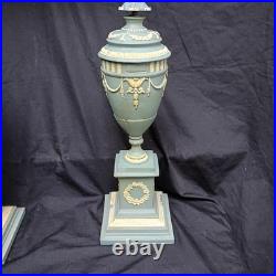 Pair 2 Vtg Hollywood Urns Lamps Table base Metal Jasperware English Style Metal