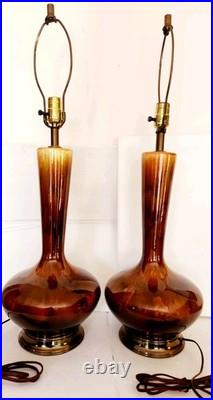 Pair Of Vintage Mid Century Modern Ceramic Amber Brown Drip Glaze Table Lamps Pair Of Vintage Mid Century Modern Ceramic Amber Brown Drip Glaze Table Lamps