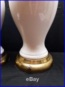 Pair of Vintage Ceramic White Art Pottery Ginger Jar Urn Lamps Hollywood Regency