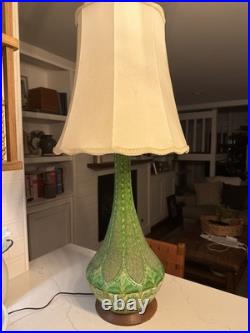 Quartite Creative Corp Vintage Table Lamp MCM Textured, 35 Tall