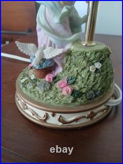 Table Lamp Angel When Turned On The Angels Appear On The Shade Vintage (R)