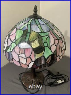 Tiffany Style Table Lamp Stained Glass Bedside Desk Light 18 Tall Vintage