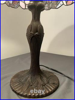 Tiffany Style Table Lamp Stained Glass Bedside Desk Light 18 Tall Vintage Tiffany Style Table Lamp Stained Glass Bedside Desk Light 18 Tall Vintage