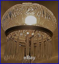 VINTAGE ANTIQUE LATE 19th CENTURY MUSHROOM CUT GLASS TABLE LAMP WITH PRISMS