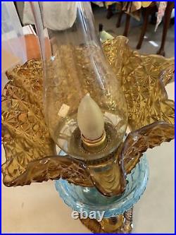 VINTAGE Antique Oil TABLE LAMP GWTW BANQUET Parlor GLASS Cathedral EAPG With SHADE
