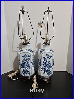 VINTAGE Pair of Japanese Style Floral White & Blue Porcelain Painted Lamps Work