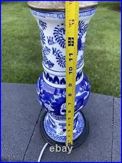 VTG Chinese Porcelain Vase Table Lamp Blue & White Chinese Vase 25 Tall