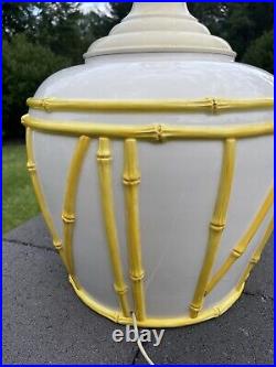 VTG MCM Hollywood Regency Faux Bamboo White Yellow Ceramic Table Lamp 25x13