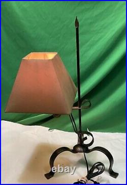 VTG Metal Footed Table Lamp 23 Tall Brown Color With Shade