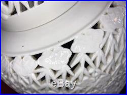VTG Pair Blanc de Chine Reticulated Ceramic Lamps White Hollywood Regency MCM