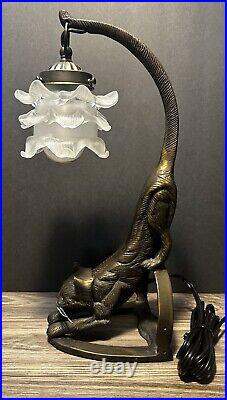 Vintage 15 Art Deco Style Crouching Stretching Cat Table Lamp With Glass Shade