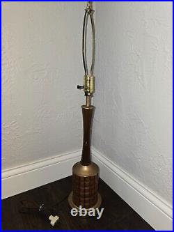 Vintage 1960s GRUVWOOD Table Lamp MCM Decor Wood Metal Bedside Accent