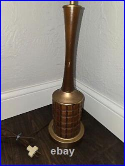 Vintage 1960s GRUVWOOD Table Lamp MCM Decor Wood Metal Bedside Accent