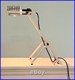 Vintage 1976 White SINTESI Table Lamp by Ernesto Gismondi for Artemide ITALY