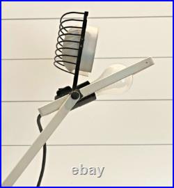 Vintage 1976 White SINTESI Table Lamp by Ernesto Gismondi for Artemide ITALY