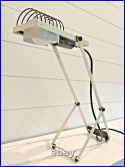 Vintage 1976 White SINTESI Table Lamp by Ernesto Gismondi for Artemide ITALY