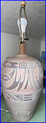 Vintage 1986 Casual Lamps Of California indigenuos design Plaster Table Lamp