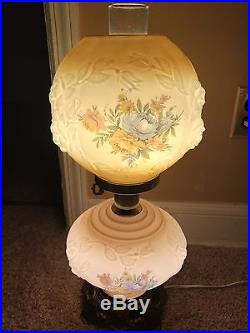 Vintage Antique Glass Globe Gone With The Wind Hurricane Lamp Brass 3-Way Light