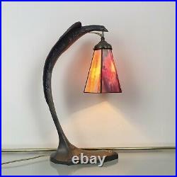Vintage Art Deco Eagle Reproduction Stained Glass Shade Table Lamp 19.5 Tall