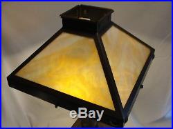 Vintage Arts and Crafts 4 Panel Slag Glass Table Lamp