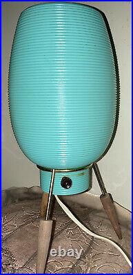 Vintage Atomic Mid Century Modern Beehive Tripod Table Lamp AQUA Shade