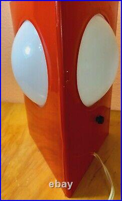 Vintage Atomic Space Age Mid-Century Red White Plastic Table Desk Lamp ufo globe
