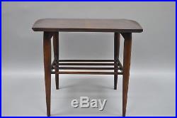 Vintage Bassett Mid Century Modern Walnut Lamp Side End Table Curved Edge