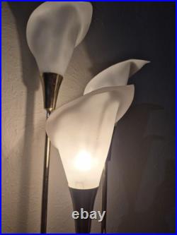 Vintage Brass Calla Lily Lamp 3-Light Flower Hollywood Regency MCM Table Light