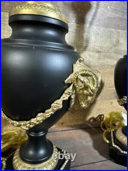 Vintage Brass Eagle Urn Table Lamp Rams Ram Neoclassical Traditional Style 23