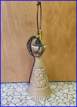 Vintage Ceramic Table Lamp Mid 20th Century Speckled With Floral Design 23 Tall