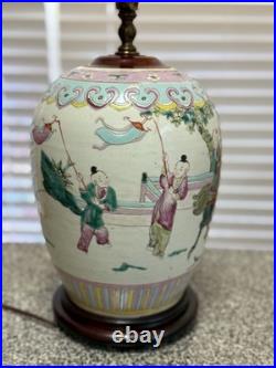 Vintage Chinese Famille Rose Porcelain Table Lamp 17 Hand Painted Vintage Chinese Famille Rose Porcelain Table Lamp 17 Hand Painted
