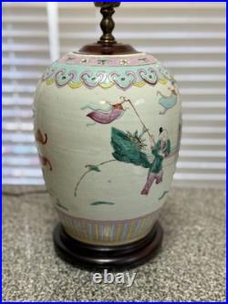 Vintage Chinese Famille Rose Porcelain Table Lamp 17 Hand Painted