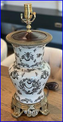 Vintage Chinese Hand Painted Porcelain Table Lamp Brass Base
