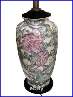 Vintage Chinoiserie Hand Painted Vase Table Lamp Floral Pattern Excellent